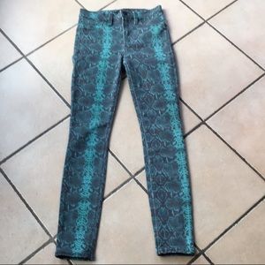 NWT Hudson python print skinny jeans